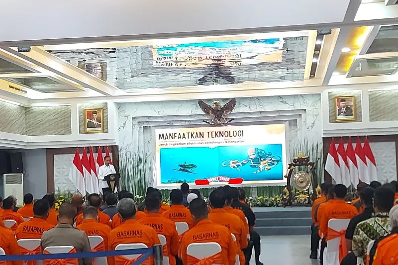 Presiden Jokowi memberikan sambutan Raker Basarnas di Kantor Pusat Basarnas Jakarta, Kamis (16/2/2023) ANTARA/Mentari Dwi Gayati