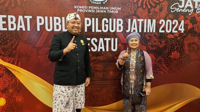 Pasangan calon gubernur dan wakil gubernur nomor urut 1, Luluk Nur Hamidah dan Lukmanul Khakim (Istimewa)