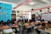Uji coba makan bergizi di salah satu jenjang Sekolah Dasar (SD) di Surabaya (dok. Pemkot Surabaya)