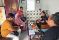 Terduga pelaku penyelundupan saat diamankan petugas Lapas Kelas IIB Tulungagung (Istimewa)