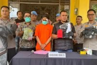 Konferensi pers ungkap kasus pencurian dengan pemberatan di Mapolresta Malang Kota, Jumat (7/2/2025).