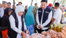 Pasar murah di Lapangan Cemara, Desa Sugihwaras, Kecamatan Jenu, Kabupaten Tuban, Rabu (29/7/2026). (Ro-Adm Jatim)