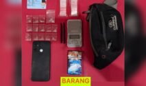 Sejumlah barang bukti yang berhasil diamankan aparat kepolisian dari tersangka. (Foto: dok. Satresnarkoba Polrestabes Surabaya)